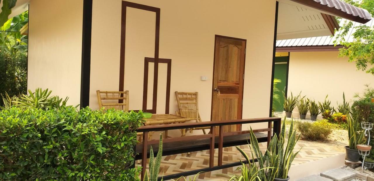 Numhom Resort Ban Nong Chum Saeng Exterior foto